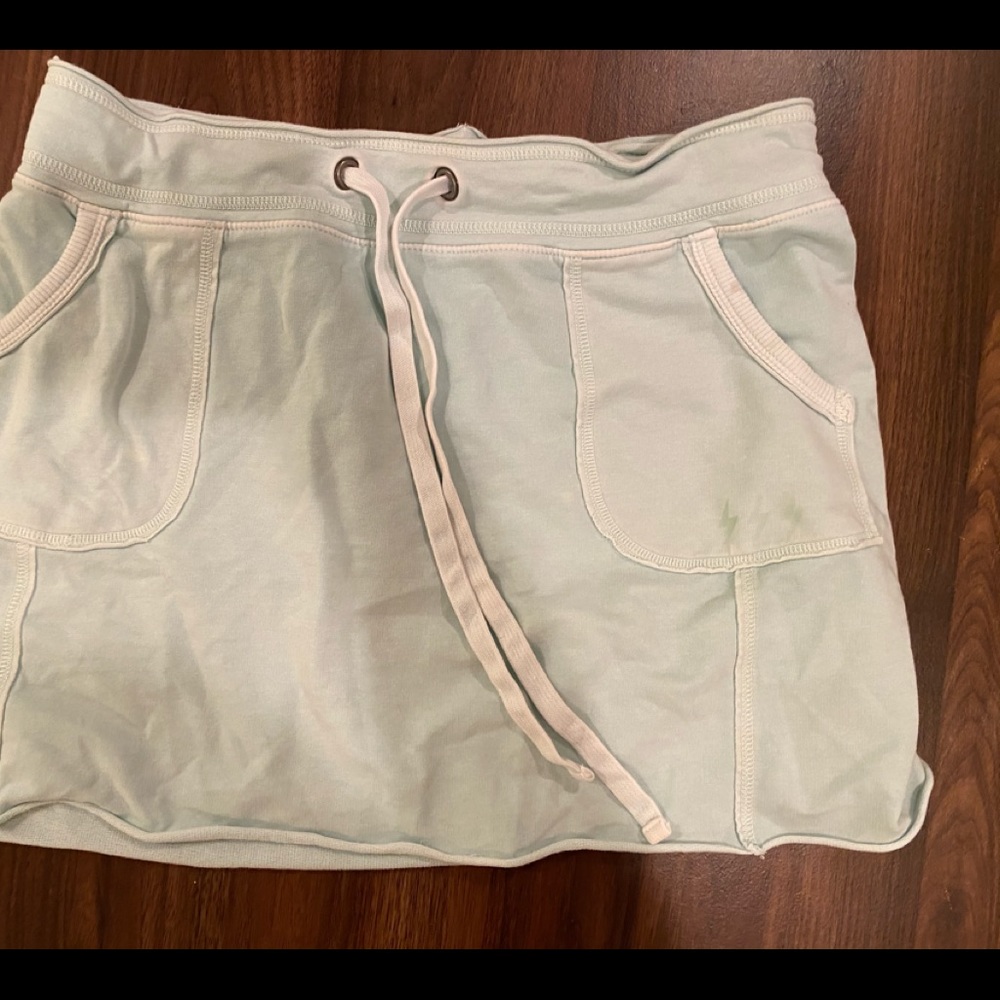 gap skirt